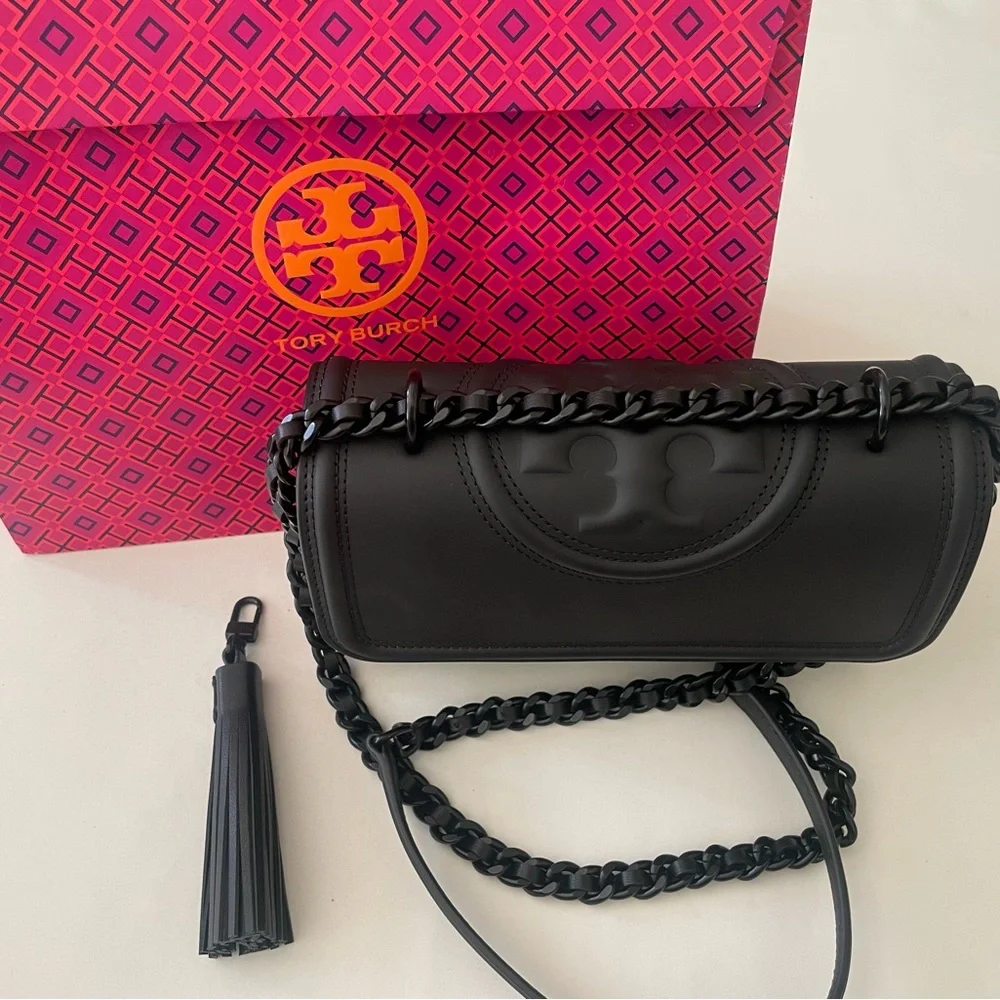 Tory Burch black Matte Fleming crossbody shoulder bag - Picture 2 of 6